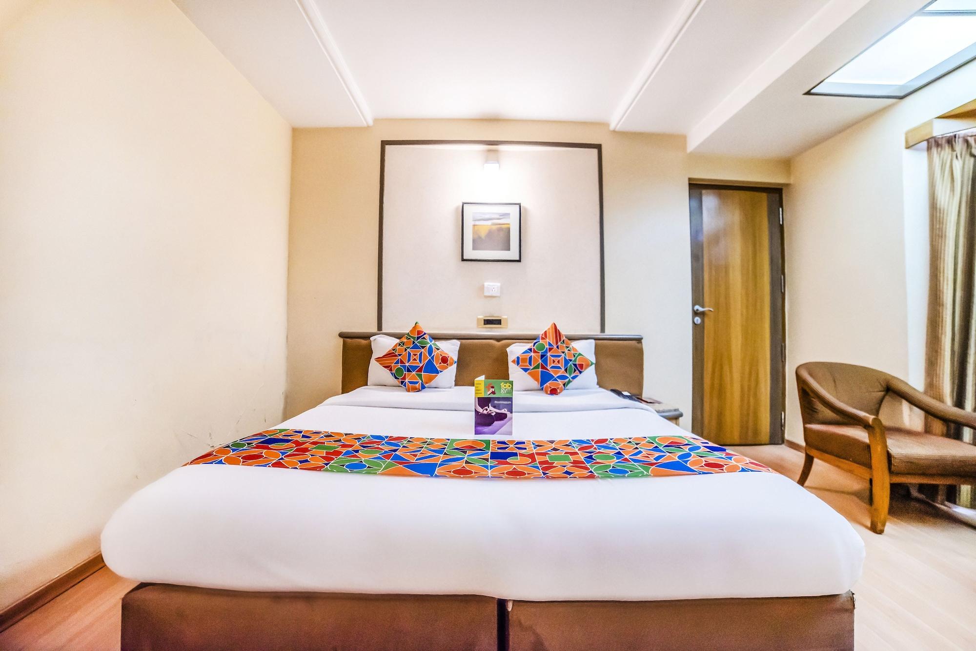 Hotel Gandharva Shivajinagar Pune Eksteriør bilde