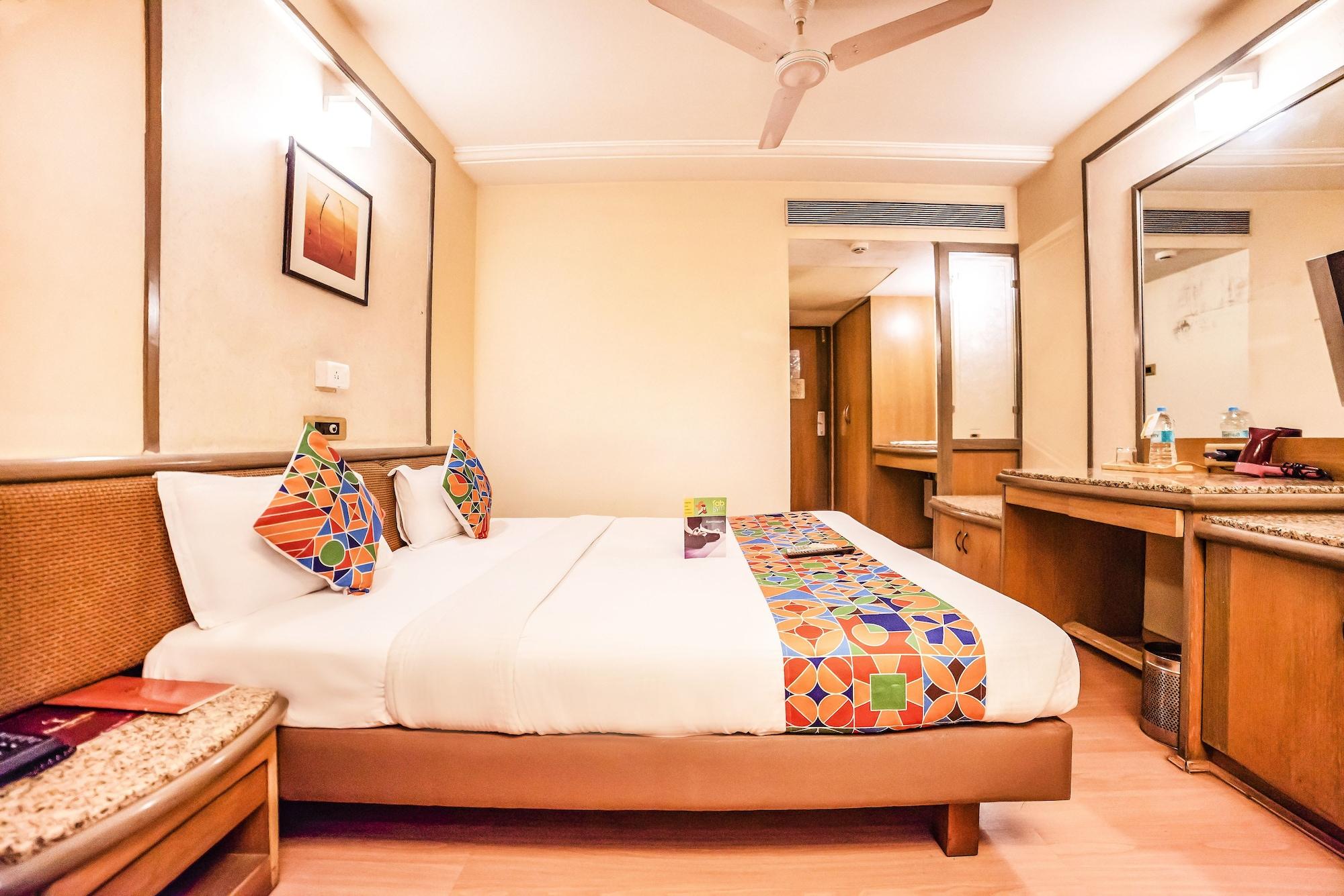 Hotel Gandharva Shivajinagar Pune Eksteriør bilde