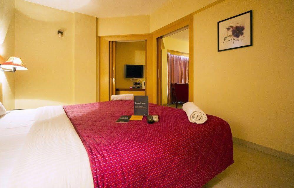 Hotel Gandharva Shivajinagar Pune Eksteriør bilde