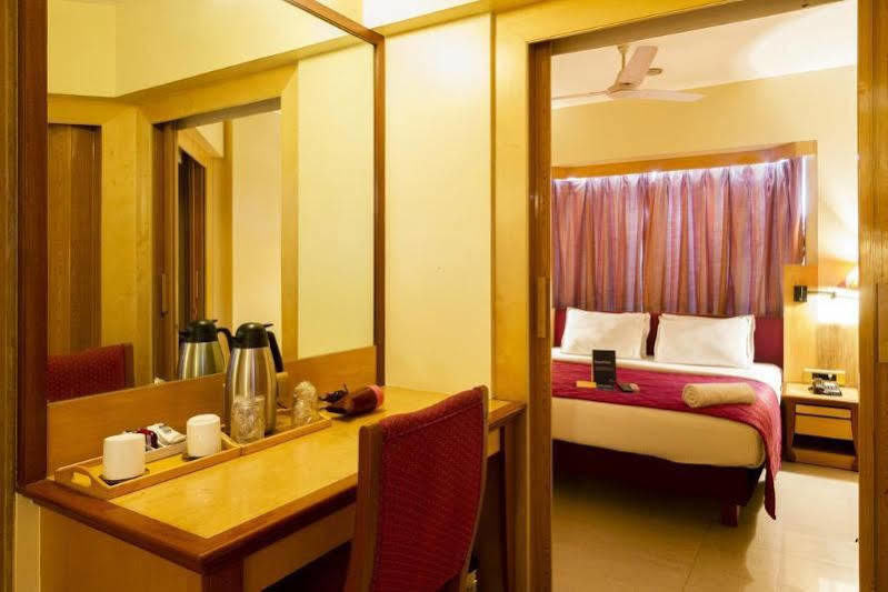 Hotel Gandharva Shivajinagar Pune Eksteriør bilde