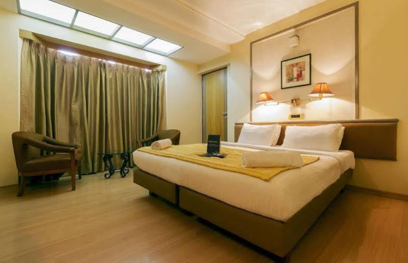 Hotel Gandharva Shivajinagar Pune Eksteriør bilde
